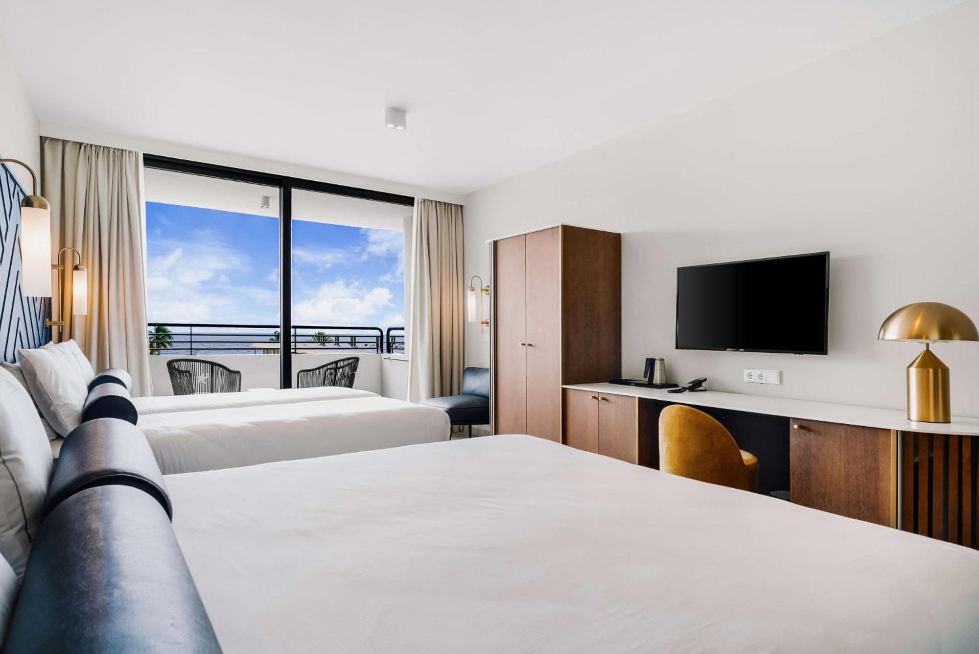 Mangrove Beach Corendon Curacao All-Inclusive Resort, Curio By Hilton يلمستاد المظهر الخارجي الصورة